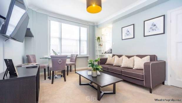 1 bedroom property to rent in London - Photo 1