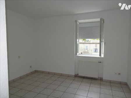 LIVRON SUR DROME-Appartement de type II - Photo 2