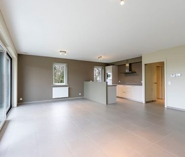 Appartement te huur - Photo 1