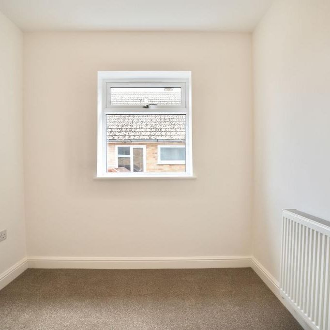 3 bedroom detached bungalow to rent - Photo 1