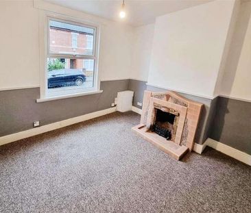 Oswald Road, Rushden, Northants, NN10 - Photo 3