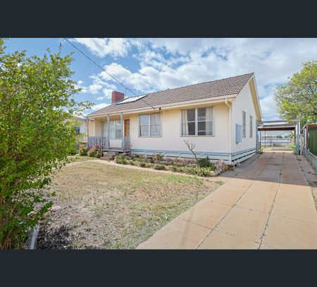 10 Sargent Avenue, Mildura, Vic 3500 - Photo 5