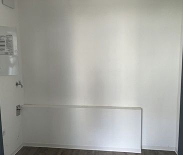 Nette Nachbarn gesucht: günstig geschnittene 2,5-Zimmer-Wohnung - Photo 3