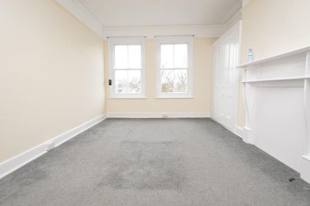 3 Bedroom Flat To Rent - Photo 4