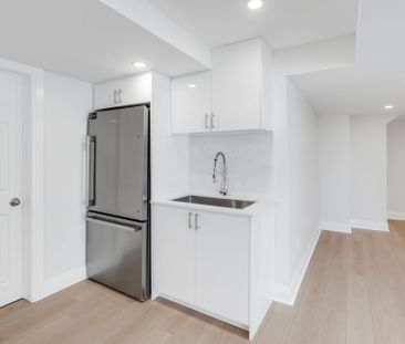 For Lease - 1820 APPLEFORD Street, Beacon Hill North - South and Ar... - Photo 6