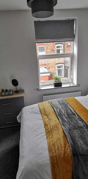 ❤️En Suite Room In Beautifully Renovated 4 bed house🥰 - Photo 1