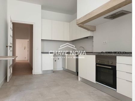 Apartamento T3 em Lisboa - Photo 3