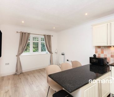2 bedroom duplex to rent - Photo 5