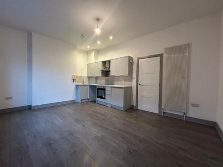 3 bedroom maisonette to rent - Photo 5