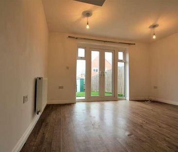 Taunton Road, Bourne, PE10 - Photo 1