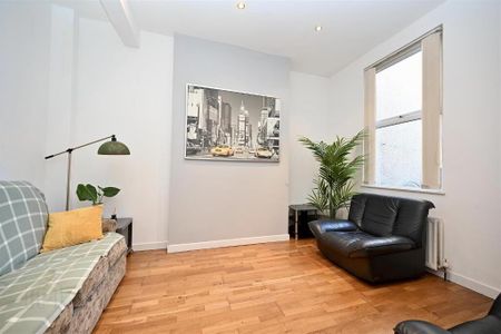 11 Chadwick Street, Belfast, BT9 7FB - Photo 2