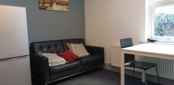 Corporation Street 1 - Photo 2