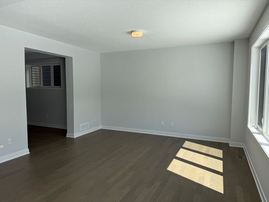 For Lease - 657 Bronze Copper Crescent, Stittsville - Munster - Richmond, Ontario - Photo 1