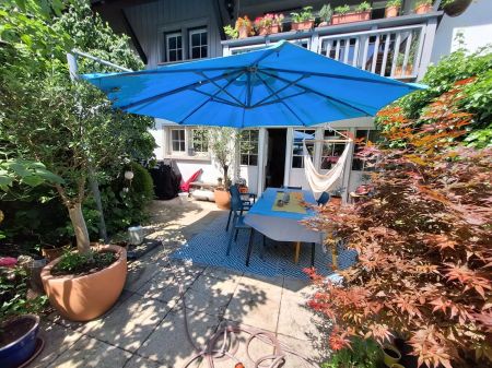 Stilvolle 4.5-Zimmer-Wohnung mit Garten in Uitikon – möbliert & ruhig gelegen - Photo 3