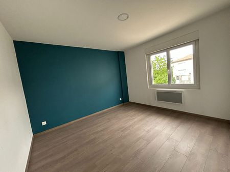 Location Appartement 3 pièces 69m² - Photo 5