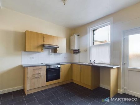 2 bedroom terraced house to rent - Photo 5