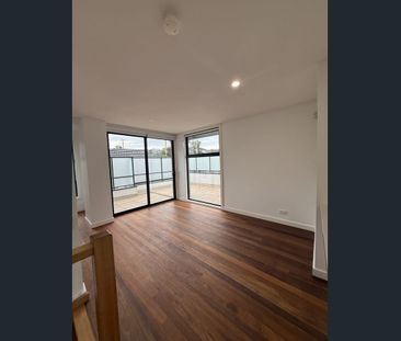 BRAND NEW MODERN LIVING IN A PRIME LOCATION - Photo 1