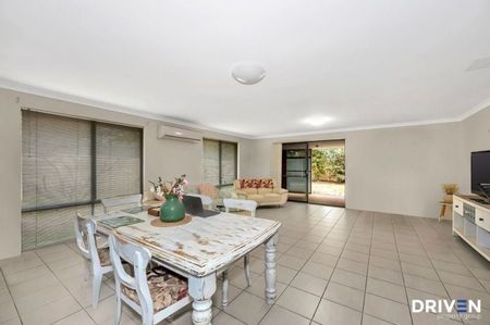 Spacious Family Home in a Quiet Pinjarra Pocket - Photo 3