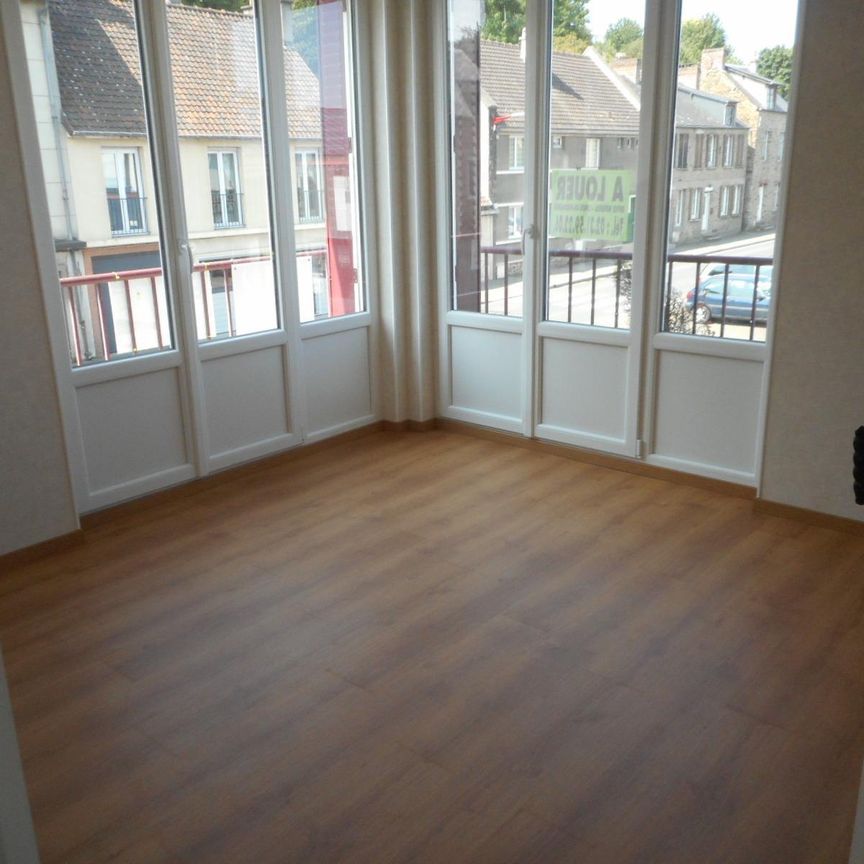 A louer Condé-en-Normandie dans le Calvados (14), Réf. 1836, rue des Prés Guillets, appartement... - Photo 1