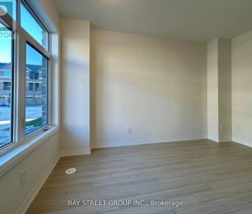 10 SISSONS WAY - Photo 2