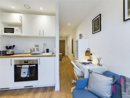 1 bedroom flat to rent - Photo 2