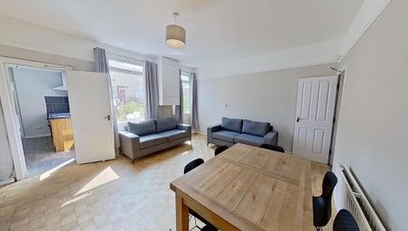 5 bedroom house to rent - Photo 2