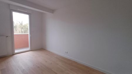 location Appartement T2 DE 46.2m² À RAMONVILLE SAINT AGNE - Photo 3