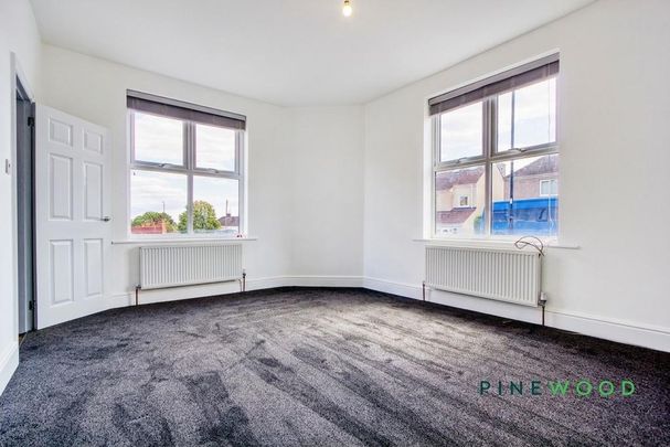 3 bedroom end of terrace house to rent - Photo 1