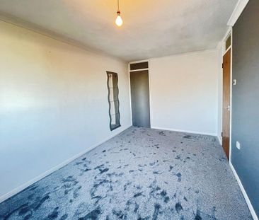 2 bedroom maisonette to rent - Photo 2