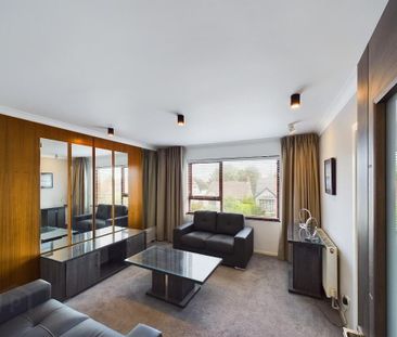 2 De Beere Court, Finaghy, Belfast, BT10 0DF - Photo 2