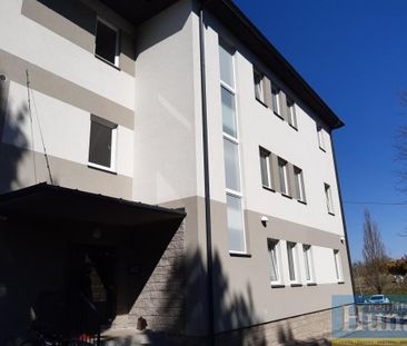 Pronájem bytu 1+kk 36 m2 - Fotografie 2