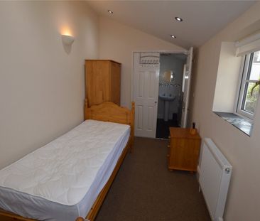 1 Bed Property To Rent - Photo 3