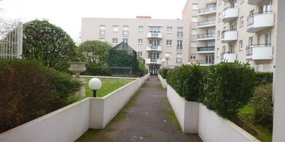 Location / Appartement T2 - Photo 3