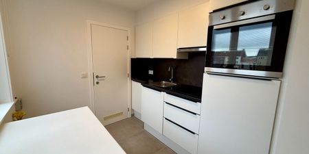 Duplex te huur in Gentbrugge voor € 895 met 2 slaapkamers - Foto 2