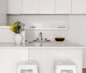 2/18 Johnstone Street, Malvern VIC 3144 - Photo 6