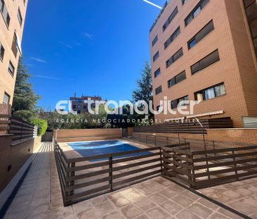 Piso de alquiler en Avenida Isabel de Valois, Sanchinarro - Photo 4