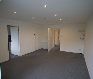 2 Bed Flat, Rutland Court, G51 - Photo 1
