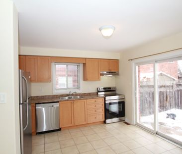For Lease - 35 Buchanan Drive, New Tecumseth, Ontario - Photo 6