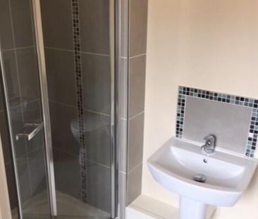 106 Linen Crescent, Bangor, BT19 7JH - Photo 2