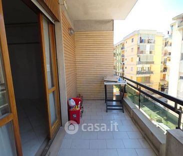 Trilocale in Affitto in Via Roberto Murolo 40 a Napoli - Photo 4