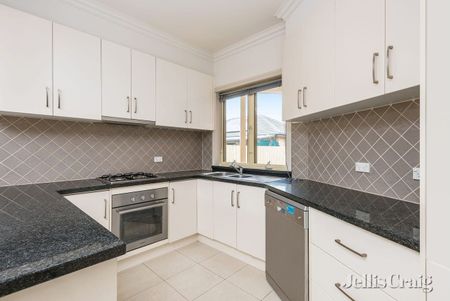 9a Bonny Street, Bentleigh East - Photo 2