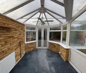 3 bedroom semi-detached house to rent - Photo 5