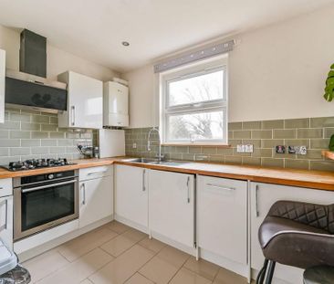 1 bedroom flat to rent - Photo 6