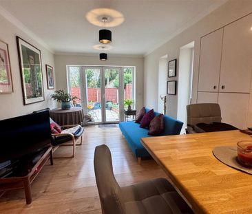 1 bedroom in a house share to rent - Photo 6