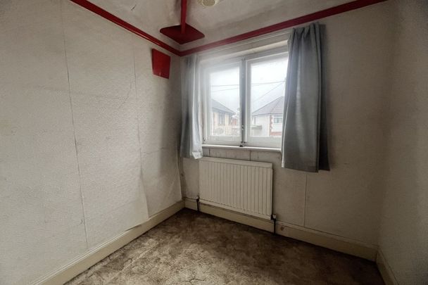 Edith Avenue - Photo 1