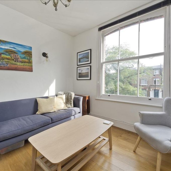 1 bedroom flat to rent - Photo 1