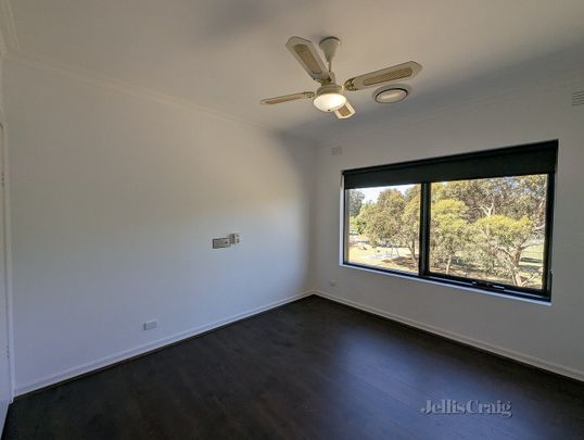 25 Suvla Grove, Coburg North - Photo 1