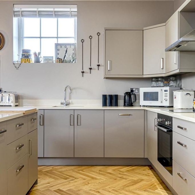 2 bedroom apartment to rent - Photo 1