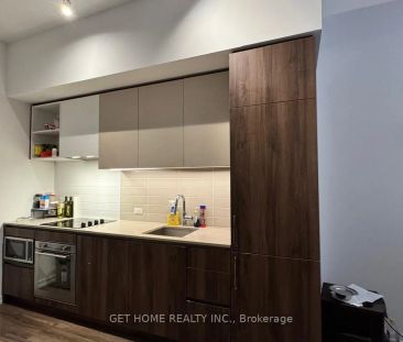 7890 Jane Street #3211 - Photo 4