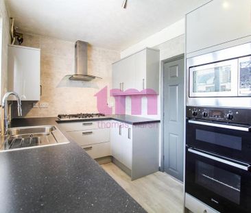 3 bedroom semi-detached house to rent - Photo 3